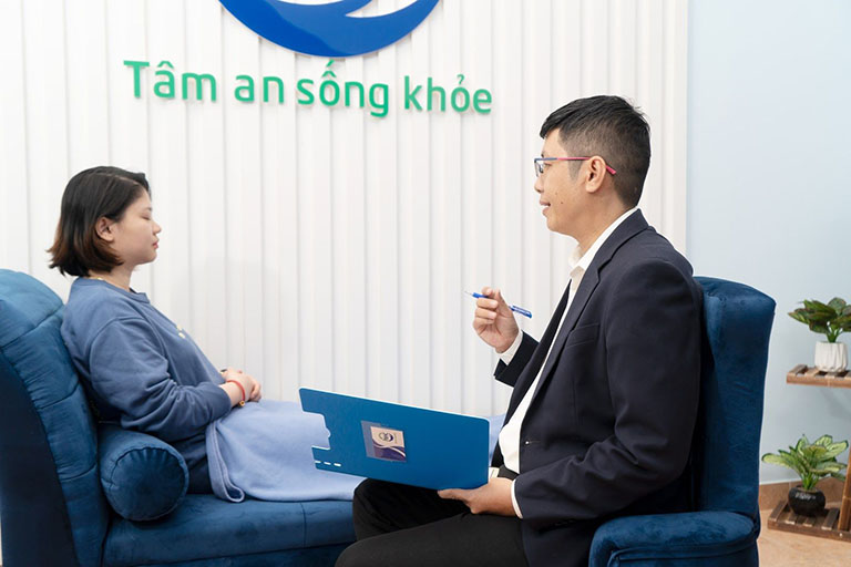 Sang chấn tâm lý ở phụ nữ sau sinh