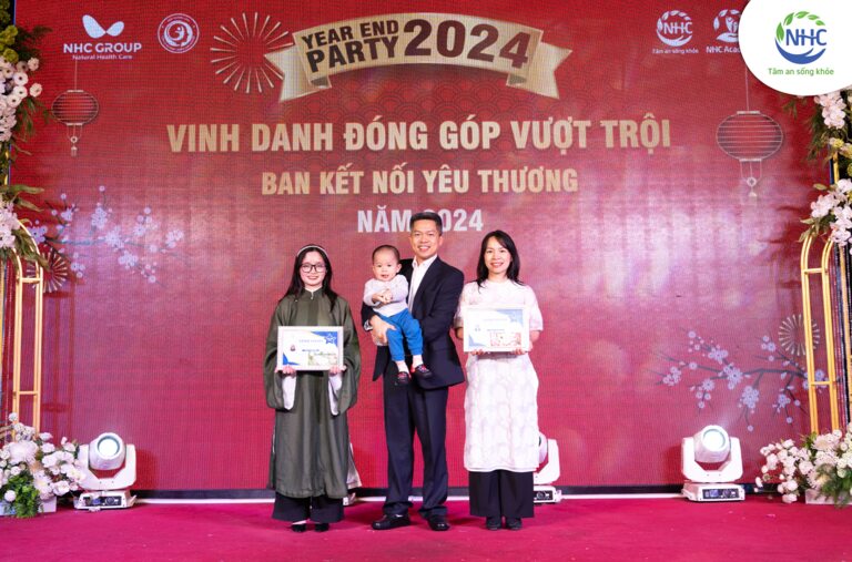 Vinh danh Chuyên gia và Nhân sự xuất sắc nhất năm 2024 Ban Chuyển hóa cùng Chuyên gia khu vực Hà Nội