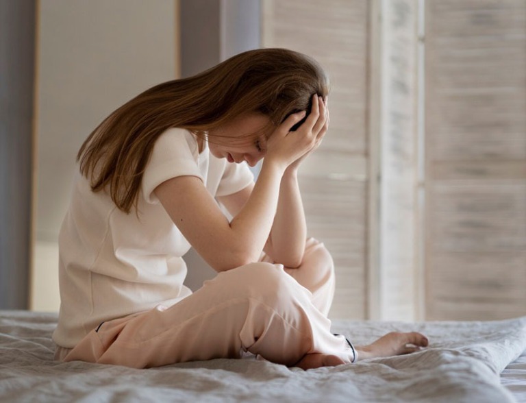 thức đêm có hại không